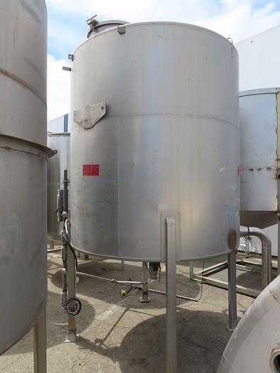 Used 1,350 Gallon Vertical Stainless Steel Tank