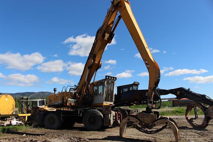 Used 2007 Liebherr A934CHD Material Handler