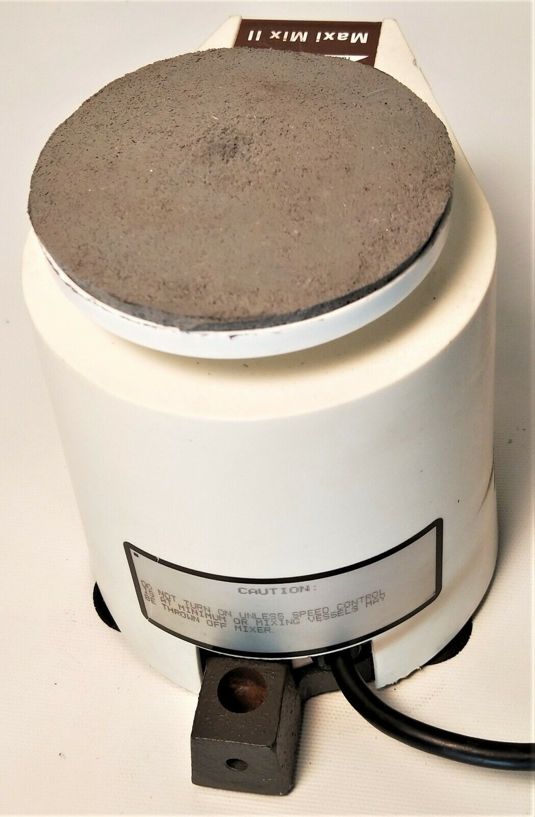 Used Thermolyne MaxiMix II 37600 Vortex Mixer