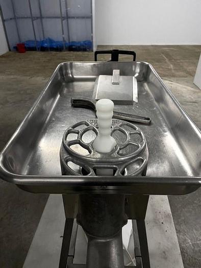 Used BUTCHER BOY TM32 MINCER