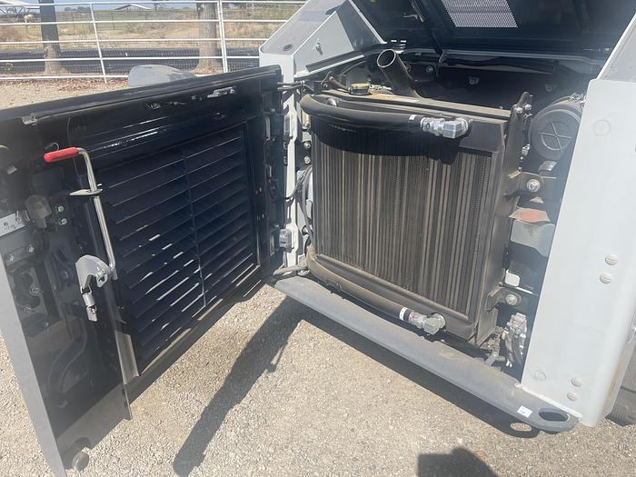 Used 2022 Takeuchi TL6R