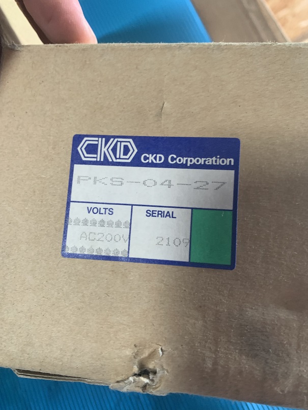 Used CKD solenoid valve PKS-04-27