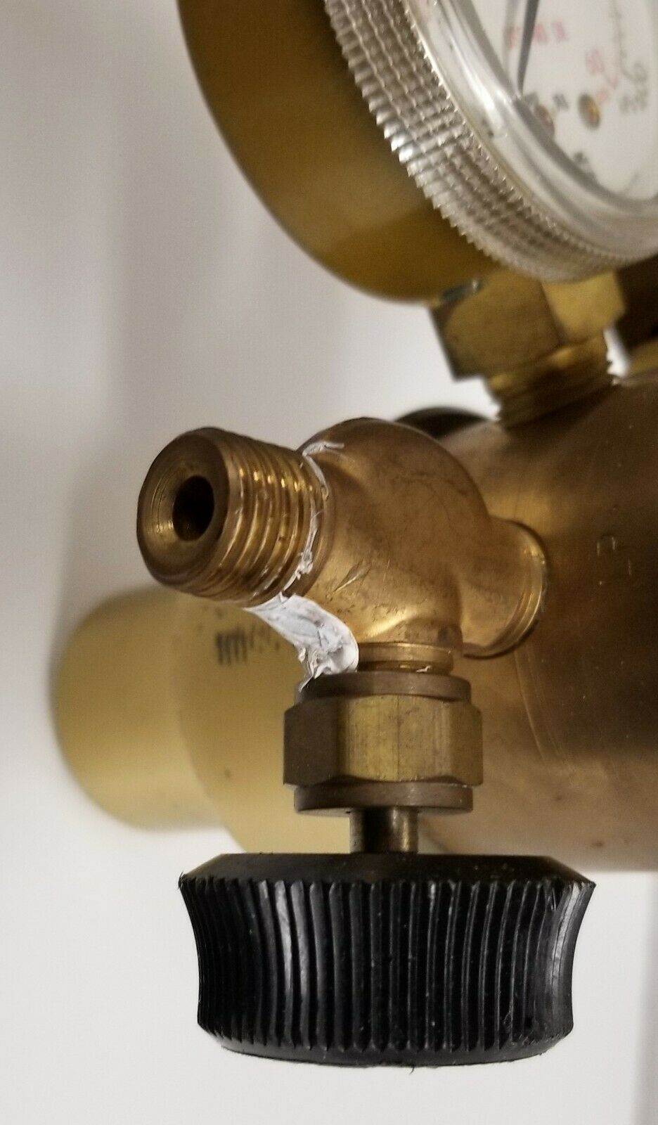 Used VWR 55850-496 Single Stage Regulator for Breathing Air (CGA 346)