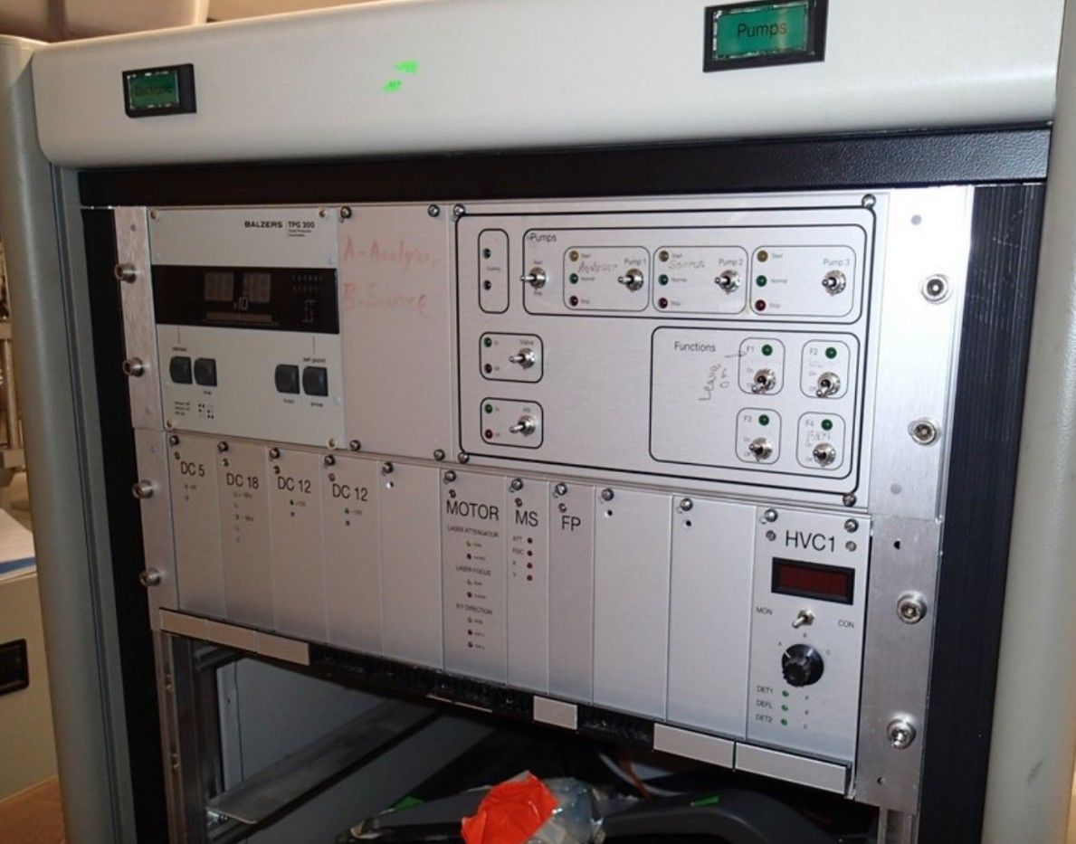 Used Bruker Reflex III Scout384 MALDI-ToF Mass Spectrometer 2GHz blazers Ajax Cathode