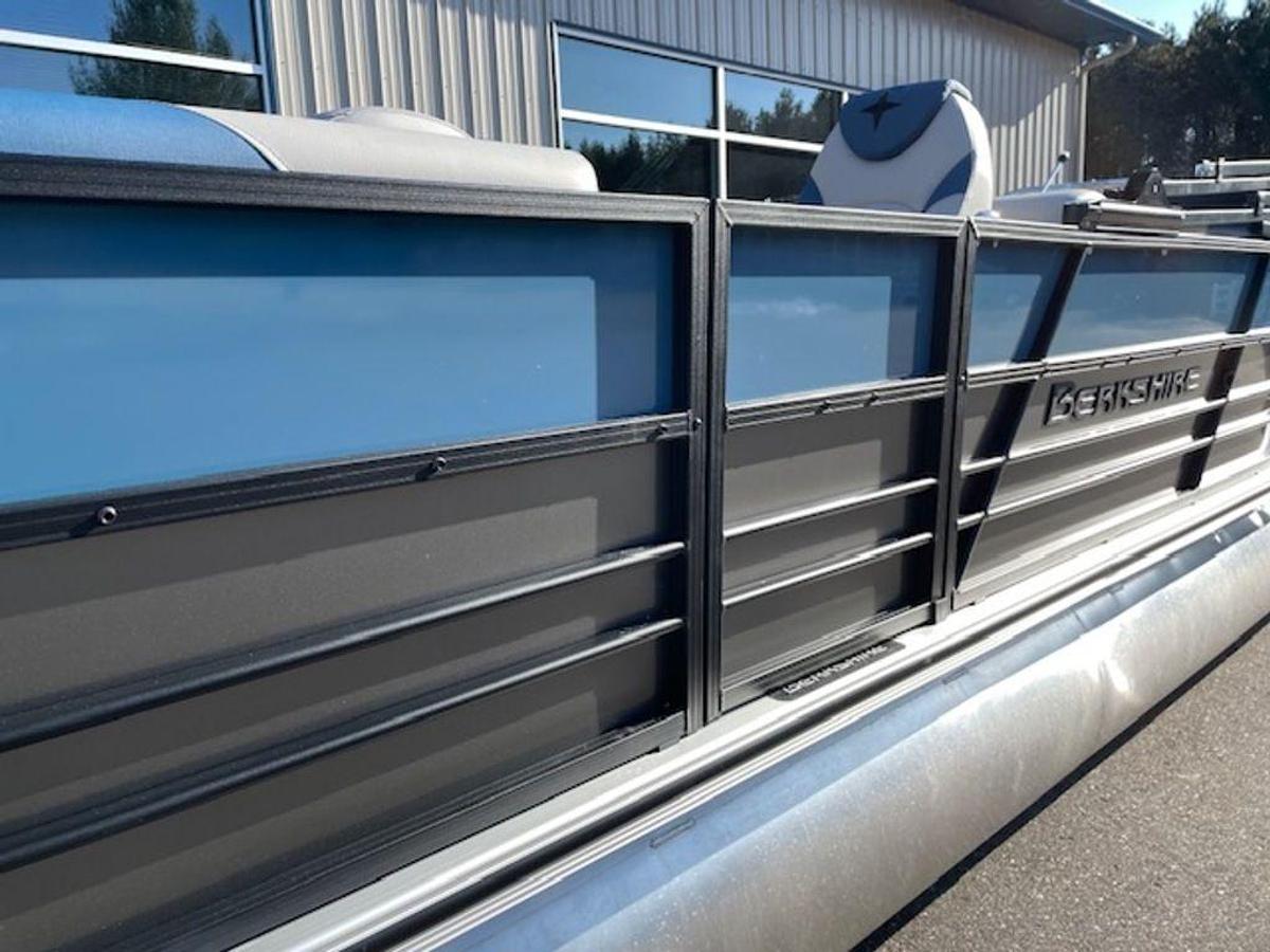 Used 2025 Berkshire 22 RFX LE