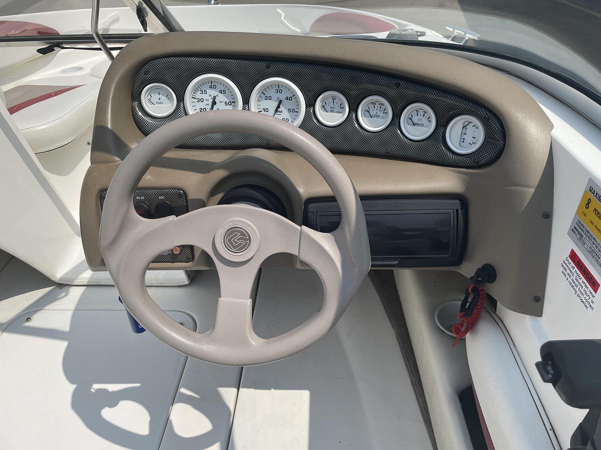Used 2002 Glastron SX175