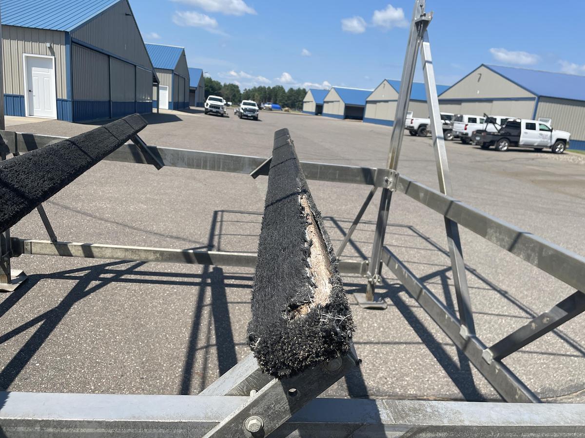 Used Pier Pleasure 2900 LB Capacity