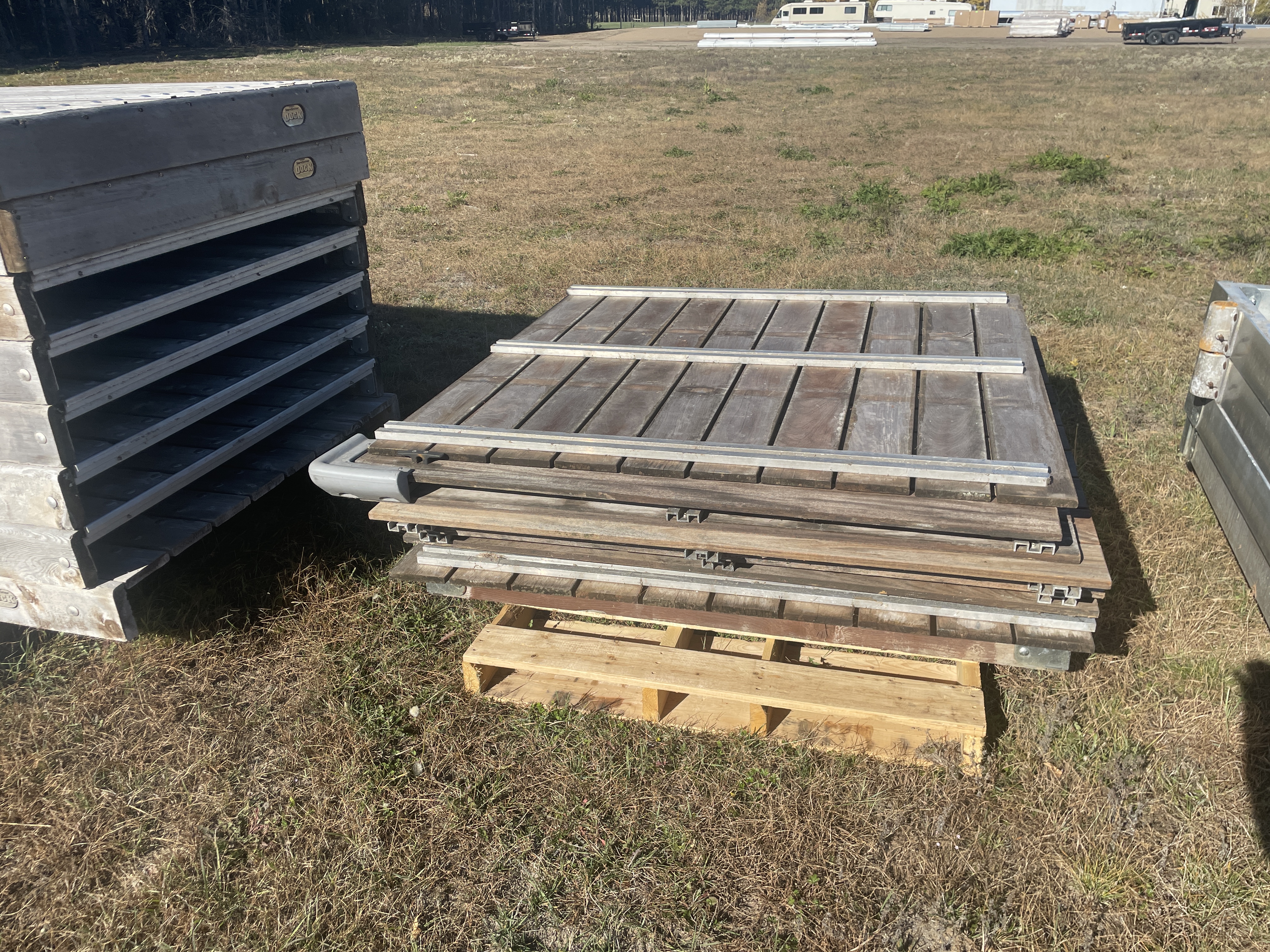 Used Nisswa Dock 4 - 5'x10' Sections