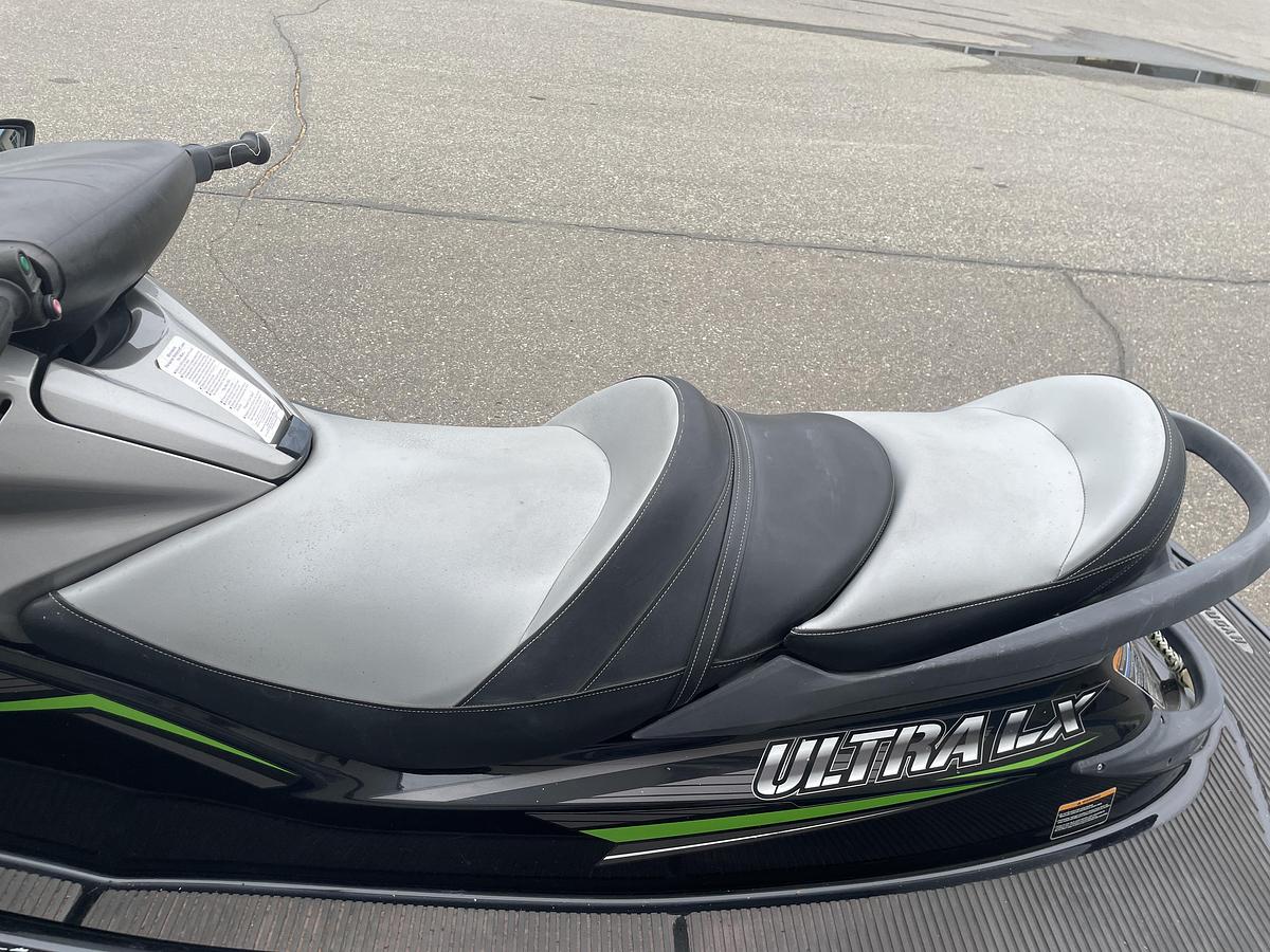 Used Kawasaki Ultra LX