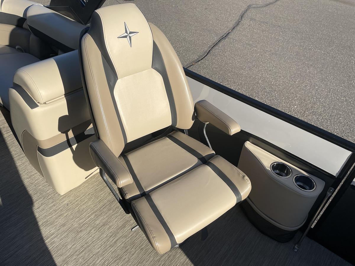 Used 2022 Berkshire 25 RFX STS 3.0+