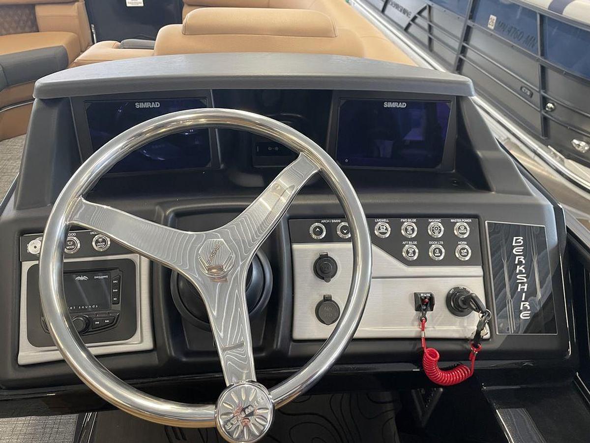2026 Berkshire Pontoons 25SB2 STS 3.0