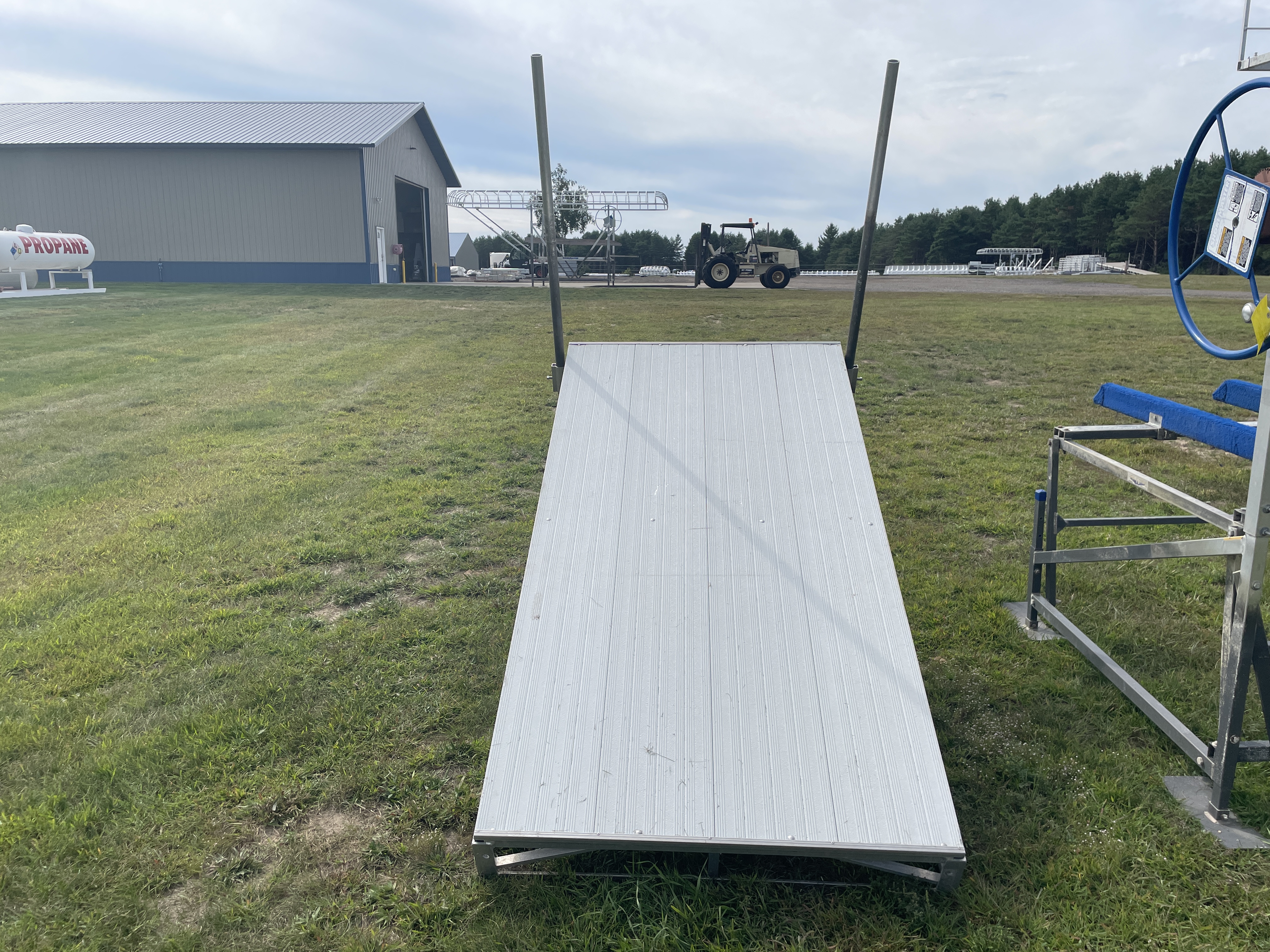 Used Hewitt 4'x8'