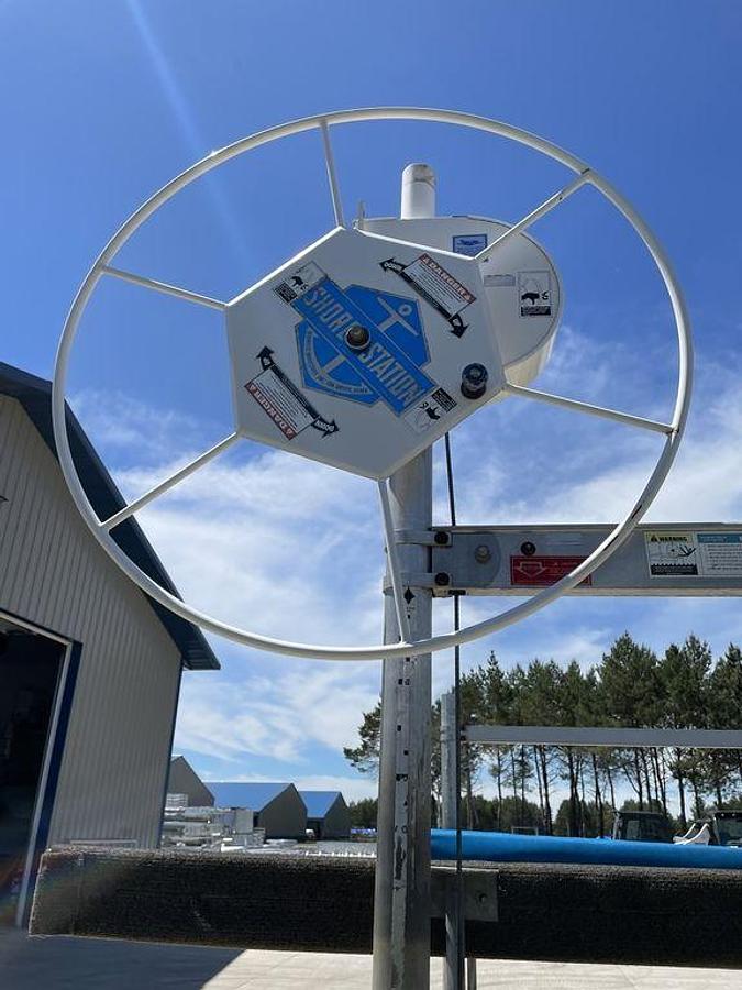 Used Shore Station 2000# Boat Lift