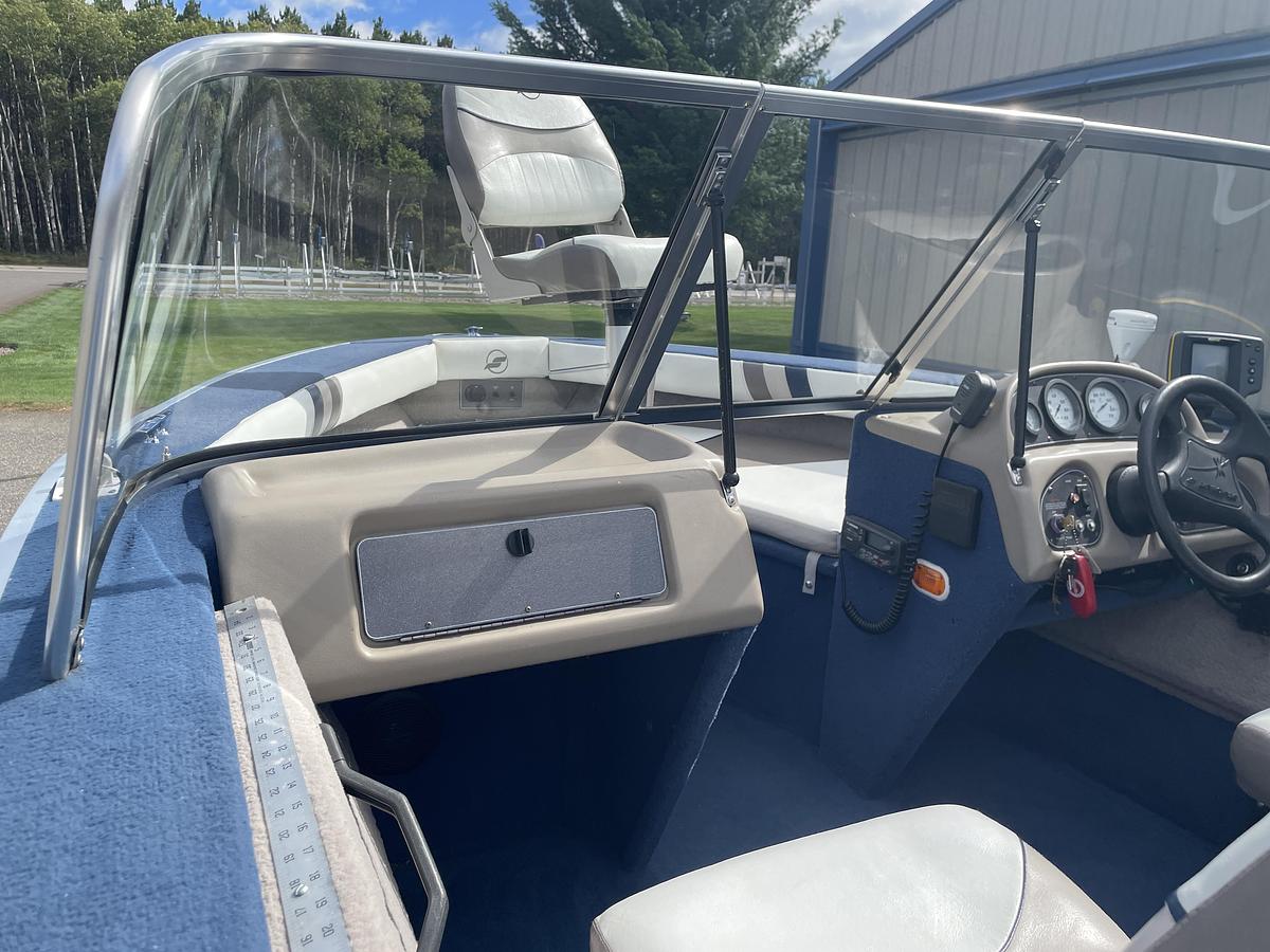 Used 2000 Starcraft Starfire 170