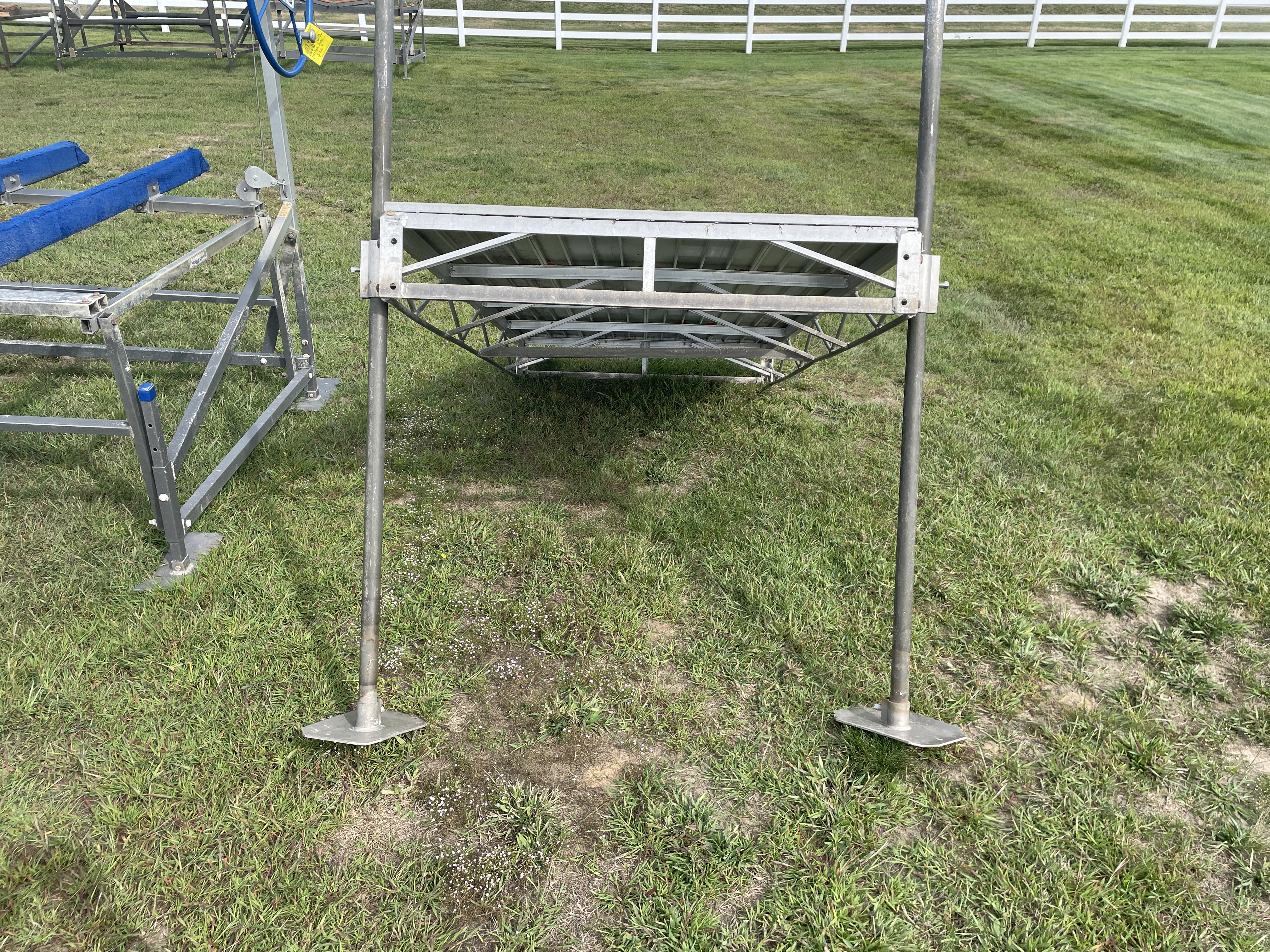 Used Hewitt 4'x8'