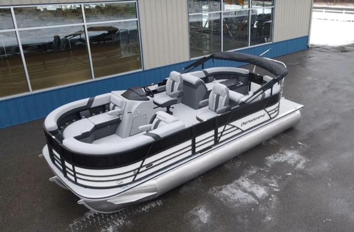 Used 2025 Berkshire 22 RFX CTS Tritoon