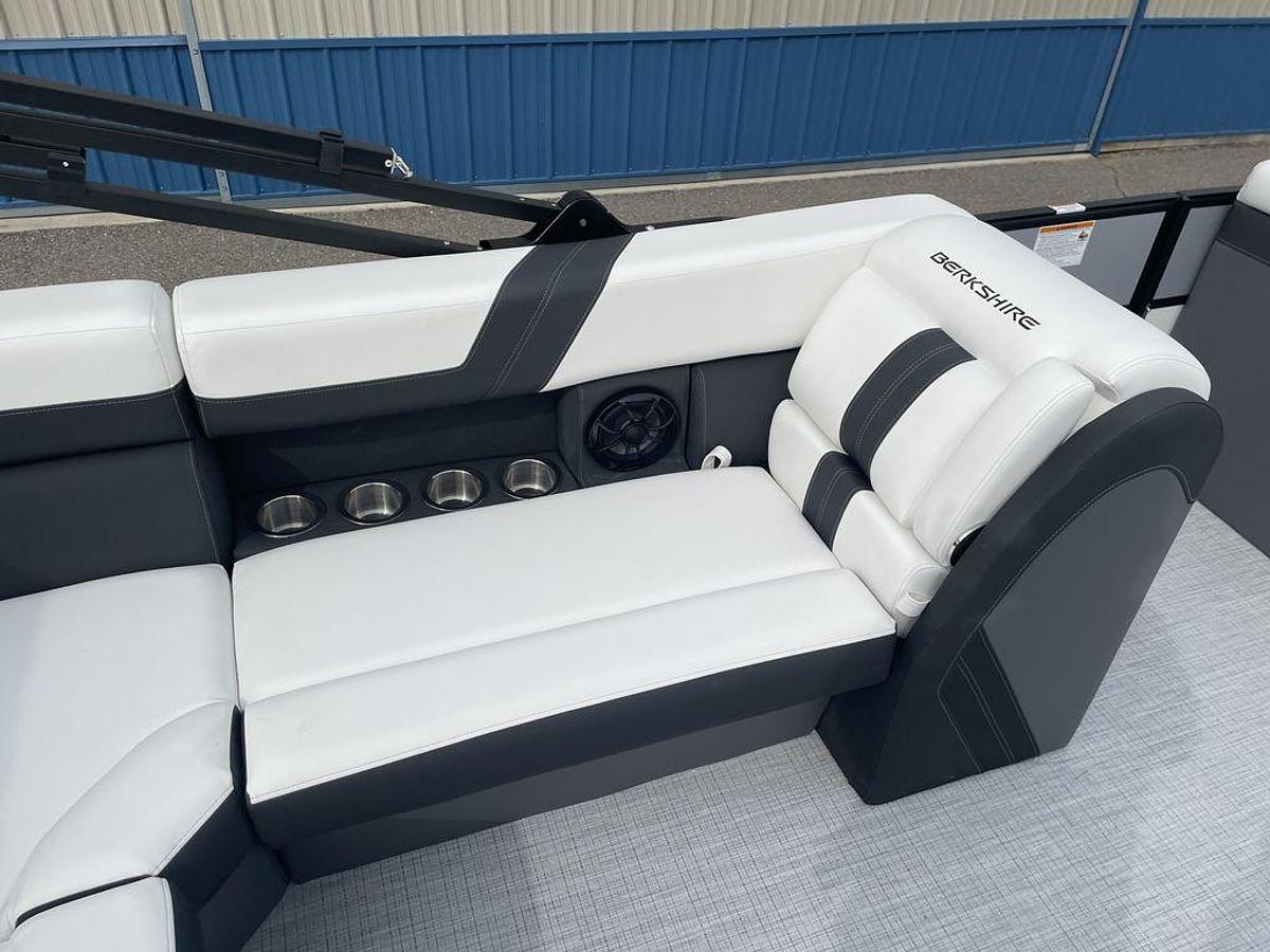 2026 Berkshire Pontoons 22CL CTS 25"