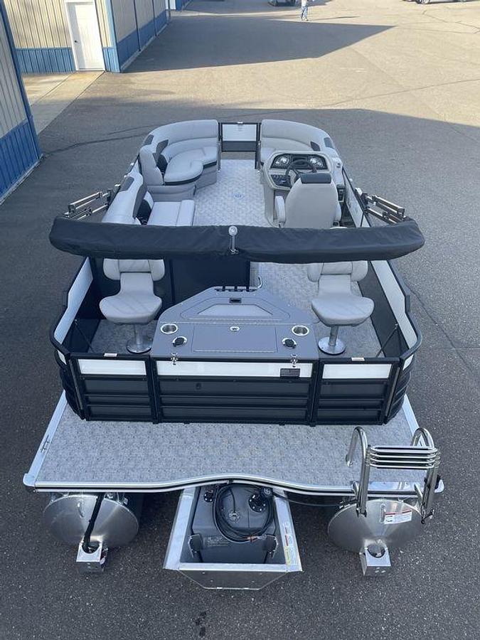 2026 Berkshire Pontoons 22RFC LE 25"