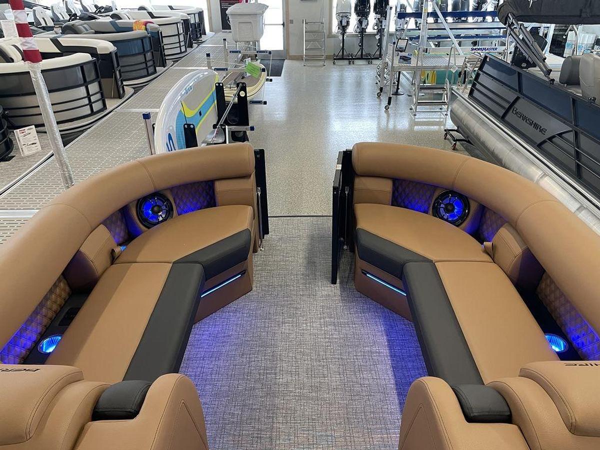 2026 Berkshire Pontoons 25SB2 STS 3.0