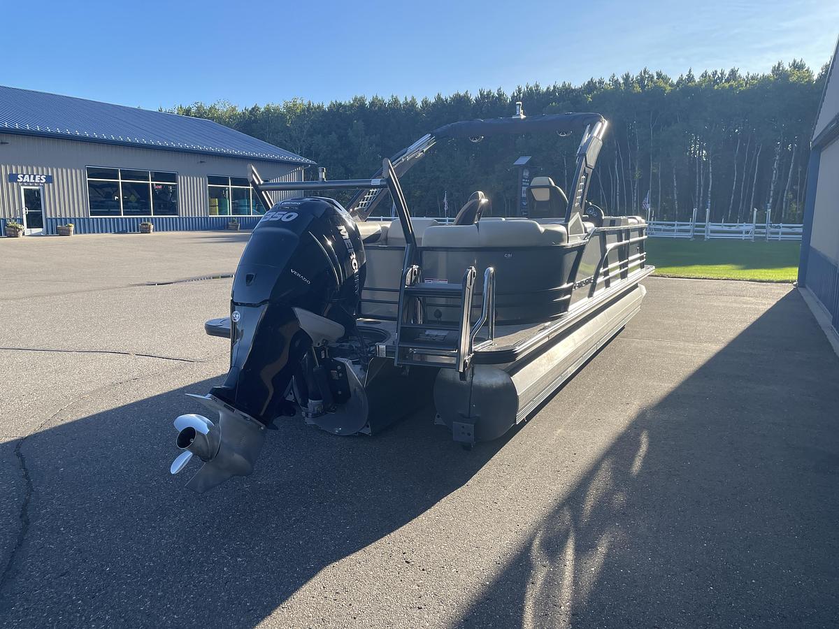 Used 2022 Berkshire 25 RFX STS 3.0+