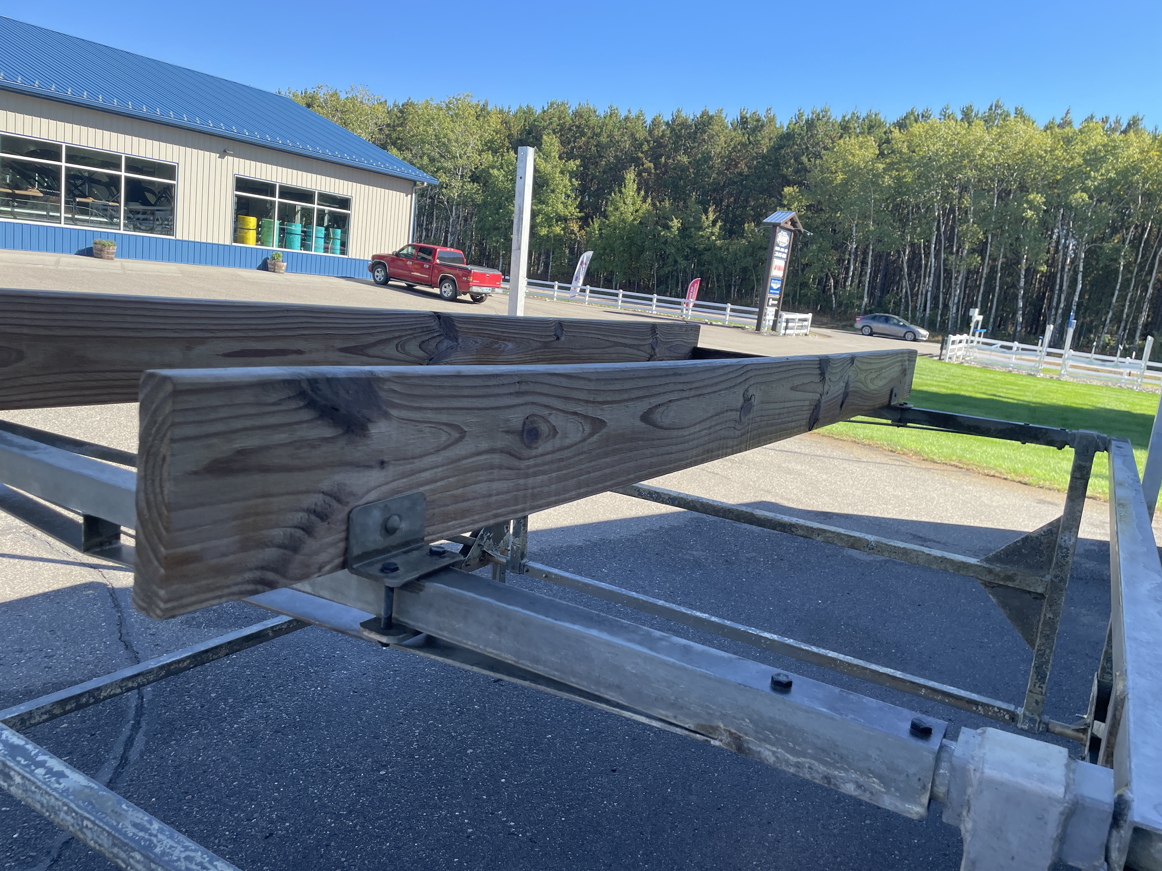 Used Hewitt 1500 lb Capacity