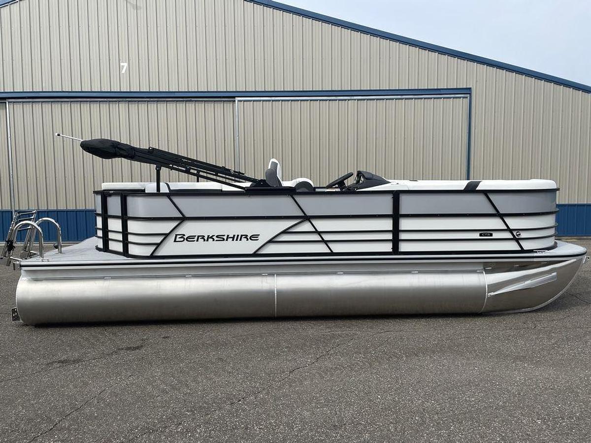 2026 Berkshire Pontoons 22CL CTS 25"