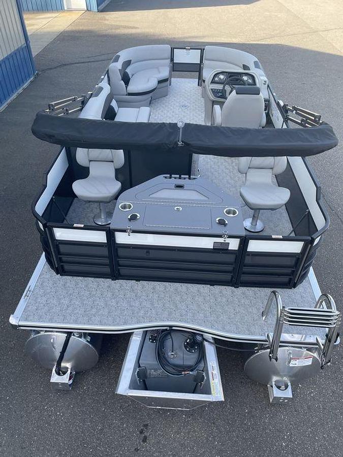 2026 Berkshire Pontoons 22RFC LE 25"