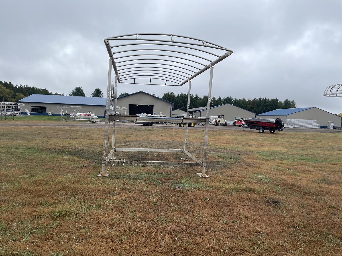 Used ShoreStation 2600 lb Capacity