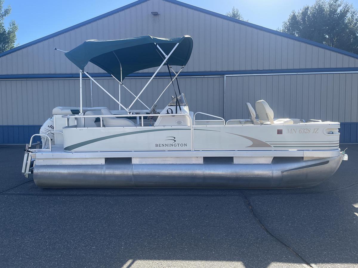 Used 2004 Bennington 185 S