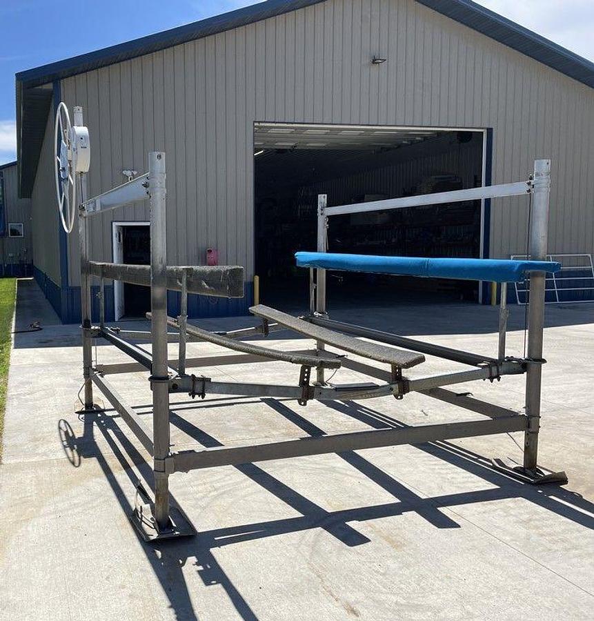 Used Shore Station 2000# Boat Lift