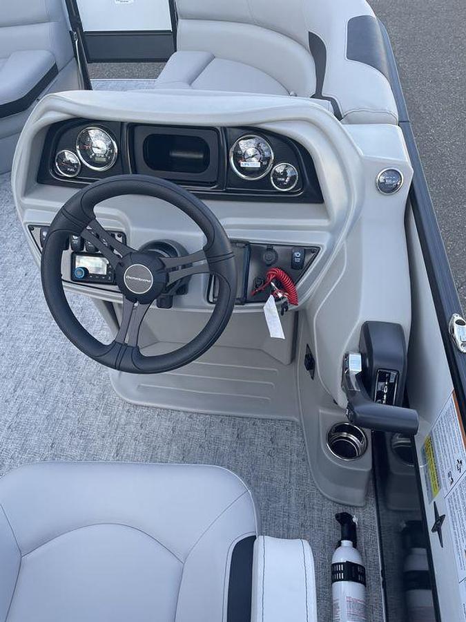 2026 Berkshire Pontoons 22RFC LE 25"