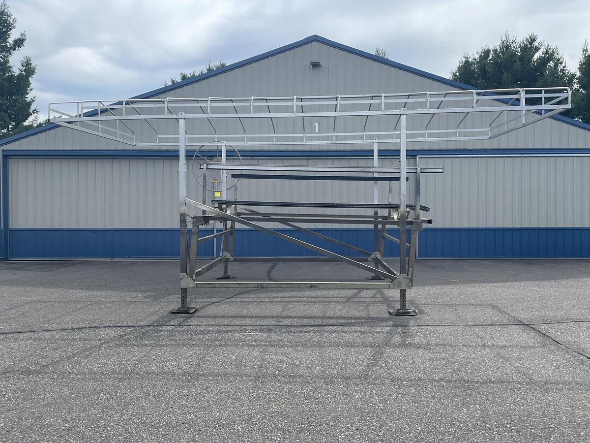 Used Pier Pleasure 40108