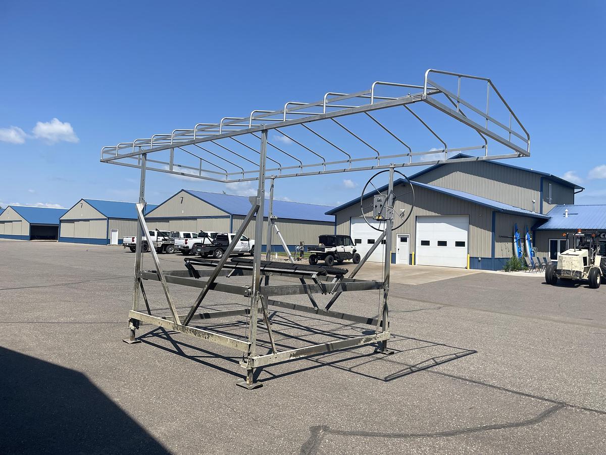 Used Pier Pleasure 2900 LB Capacity