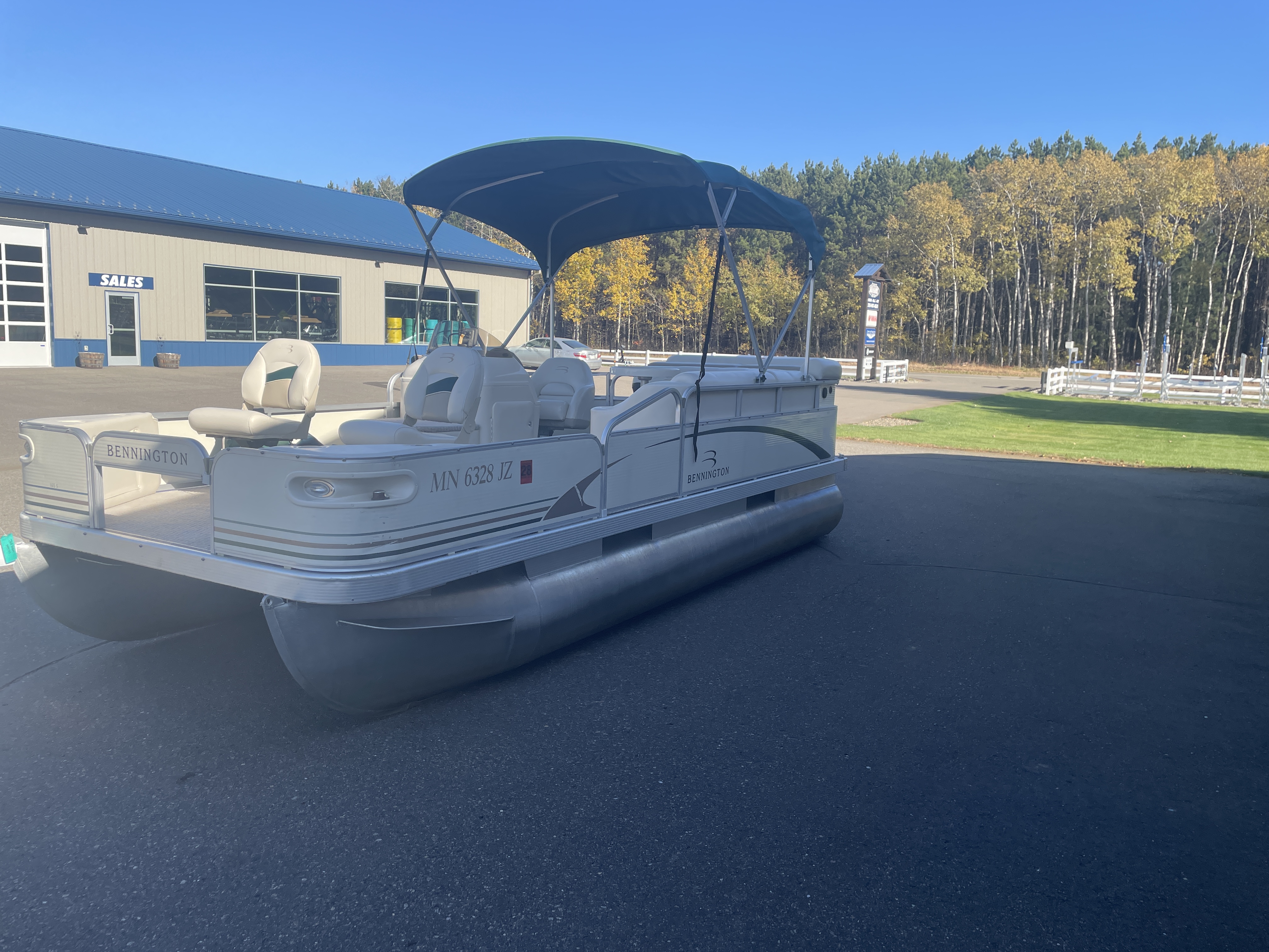 Used 2004 Bennington 185 S