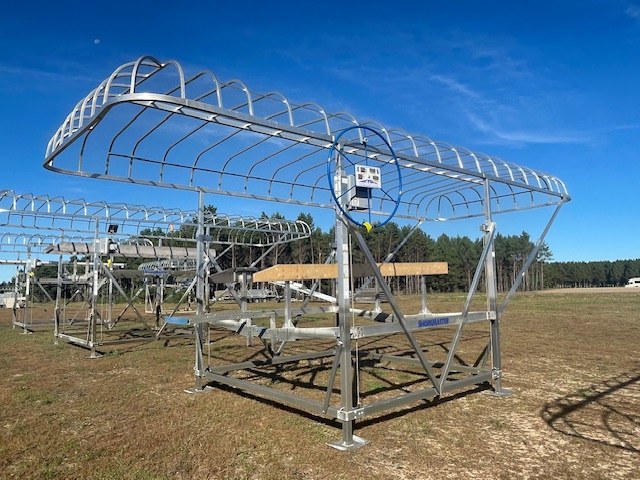 Used ShoreMaster 4000 lb Capacity