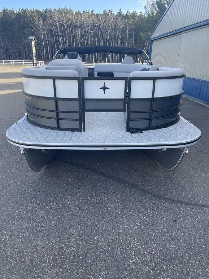 2026 Berkshire Pontoons 22RFC LE 25"