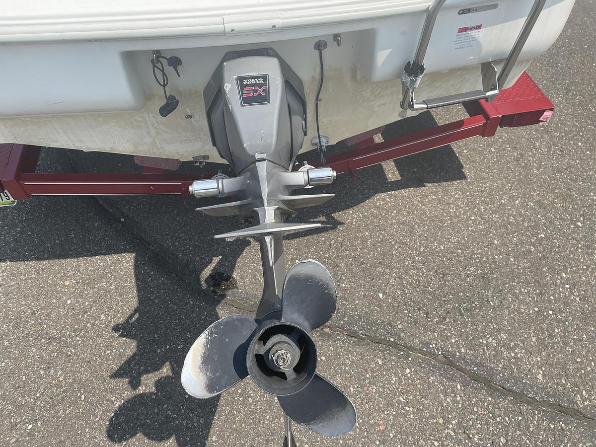 Used 2002 Glastron SX175