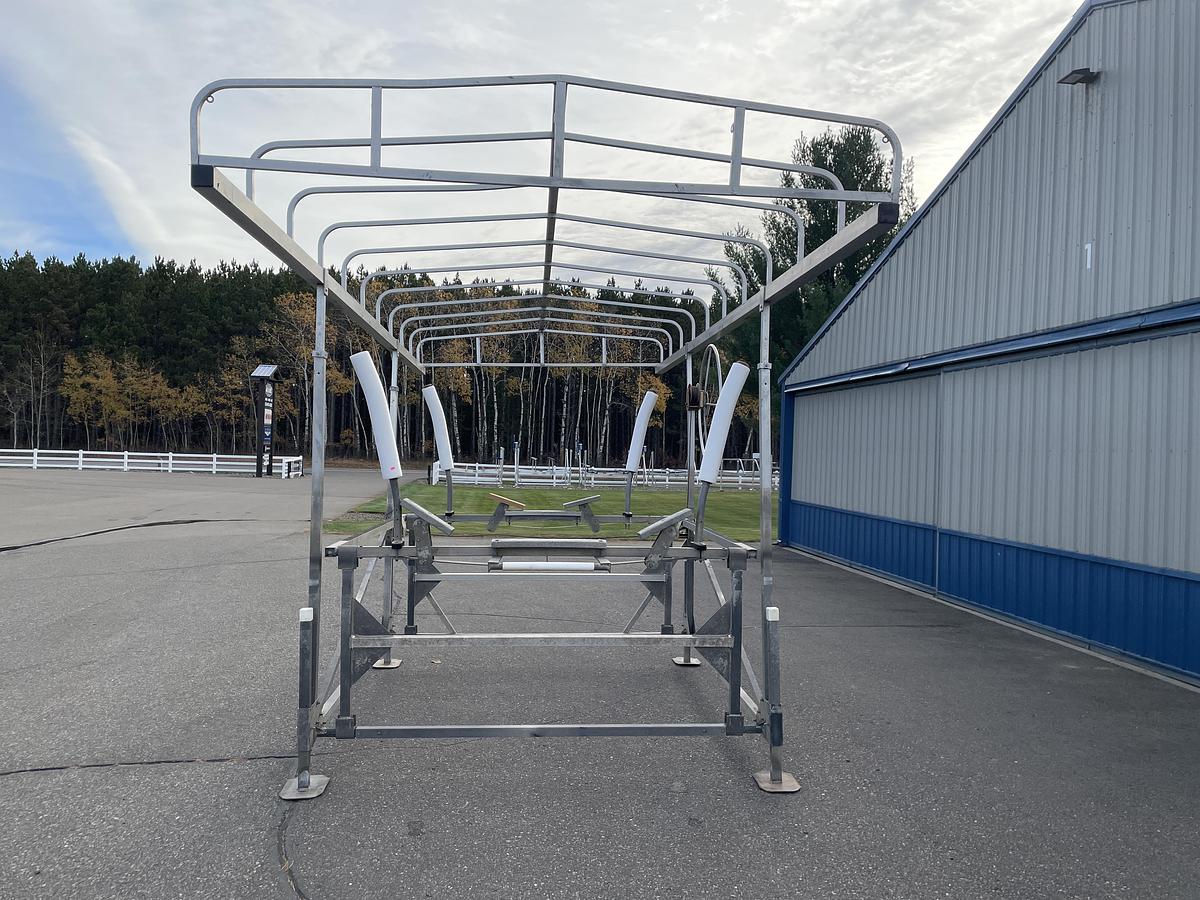 Used Hewitt 2400 lb Capacity