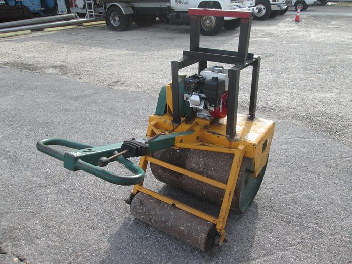 Used Kesmac KTR 30 Turf-Sod Roller