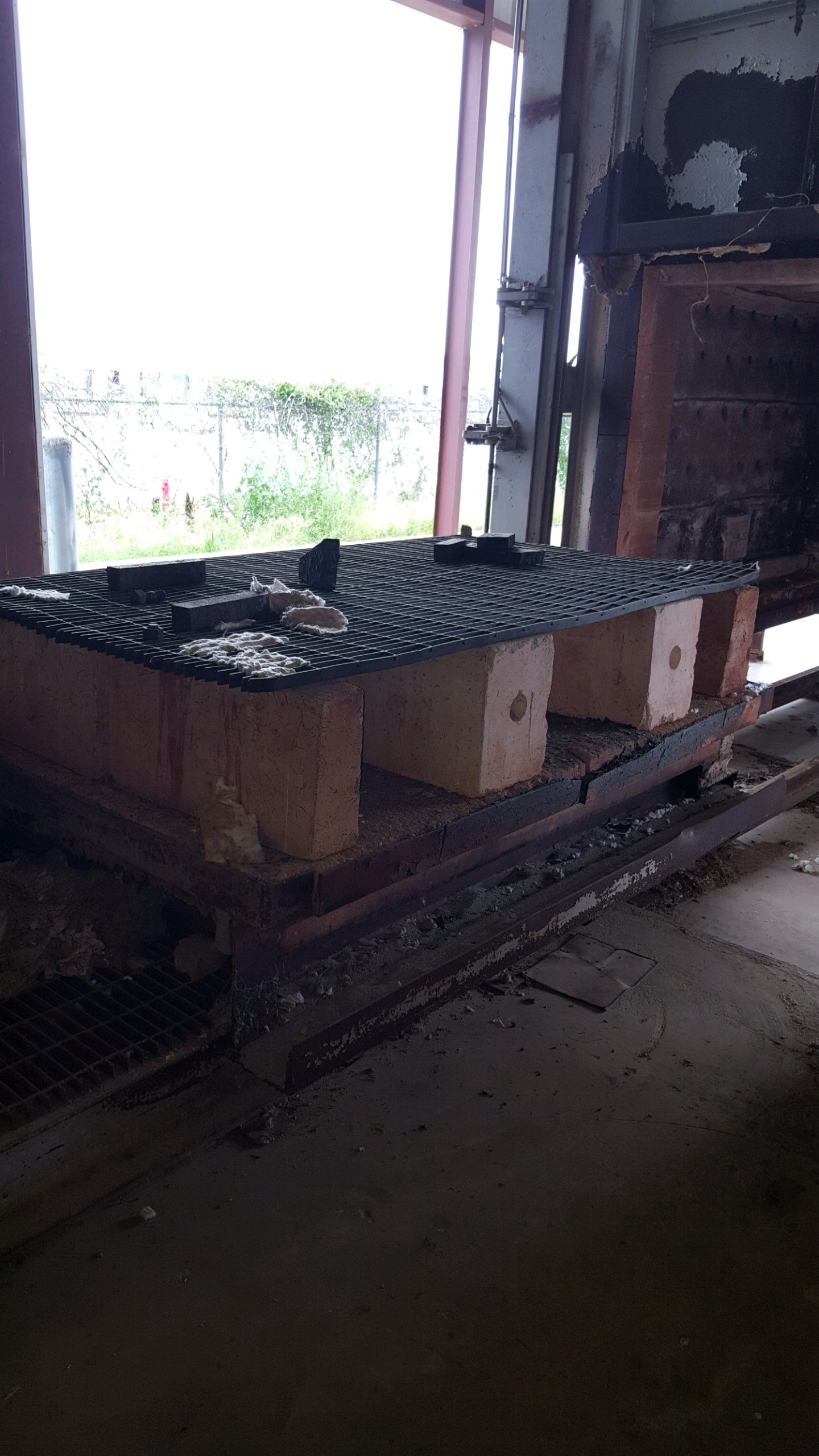 Used MAXON FURNACE INSIDE