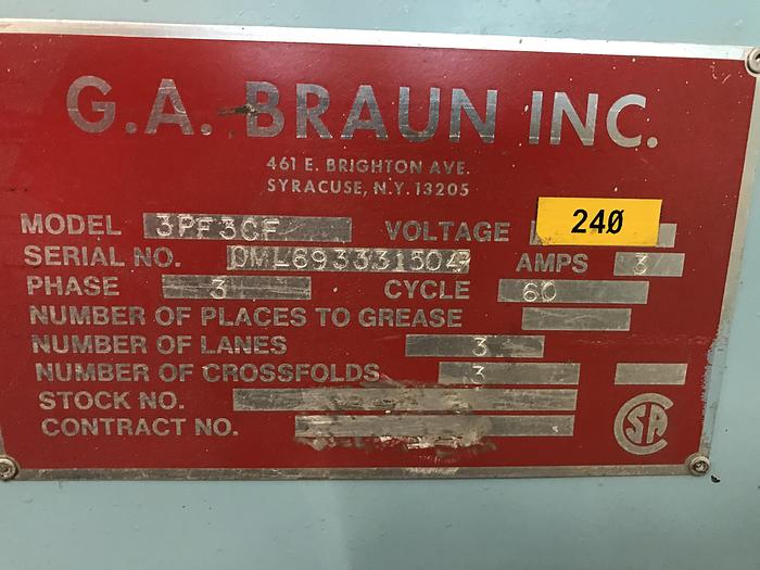 Used 1993 BRAUN 3 LANE FOLDER