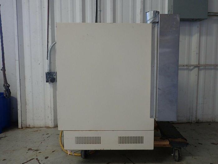 Used Blue M OV-18A Laboratory Oven, 1900 Watts, 120V/1PH/60HZ, w/ Red Lion Controller