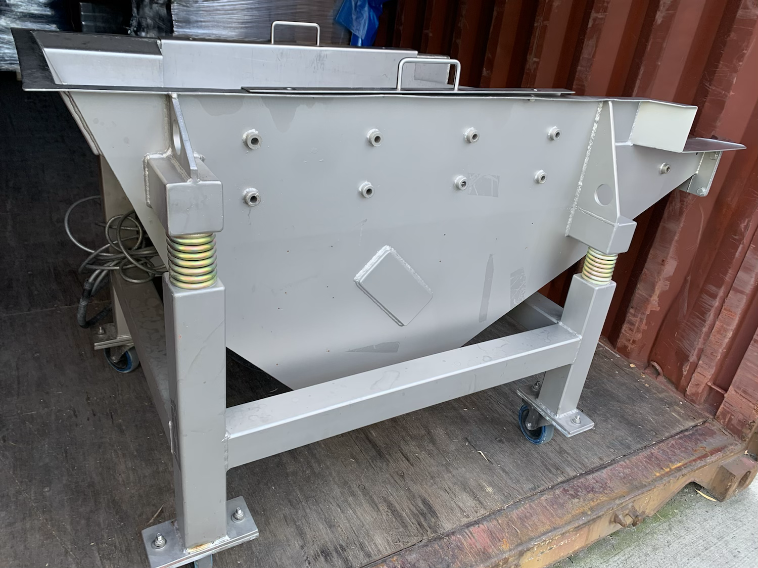 Used Large Vibratory Sieve