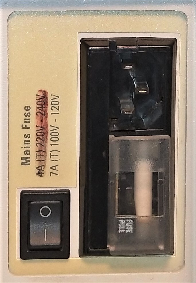 As is (7000) ATi Unicam UV4-200 UV-Visible Spectrophotometer - 190 to 900nm - FOR PARTS