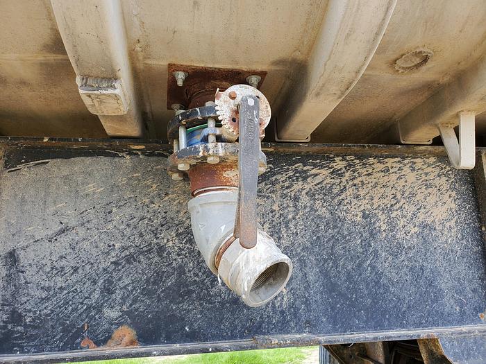 Used 32' End Dump / Slurry Trailer