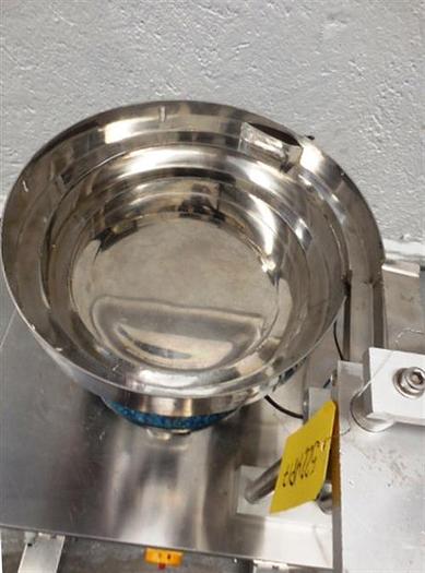 Used Stainless steel cap feeder