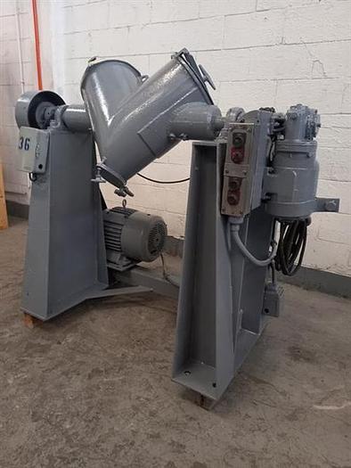 Used 48 liter Stainless Steel V blender