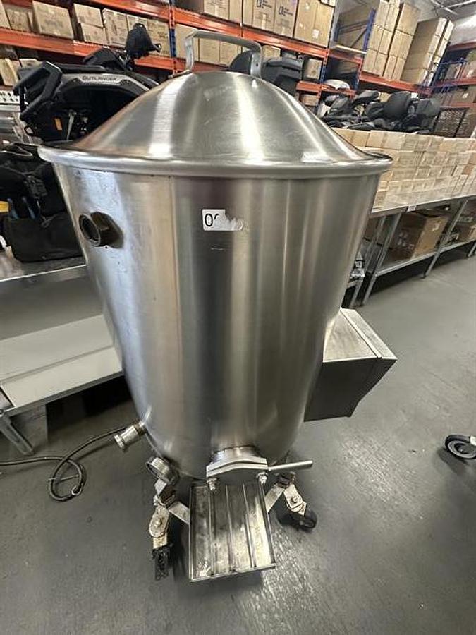 Used Savage 200-lb Stainless Steel Chocolate Melter