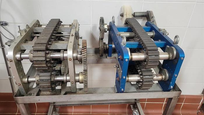 Used Klockner Hansel Strada 700 Hard Candy Line