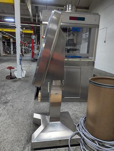 Used Fette model 3090 P 3090 C 61 station tablet press